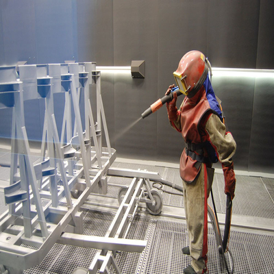 Manual Spray Air Blast Dry Sand Blasting Room